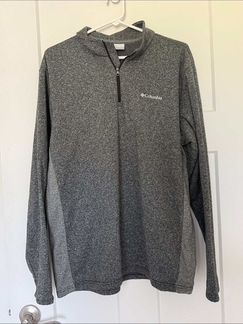 Columbia Men’s Gray Zip-Up Performance Pullover